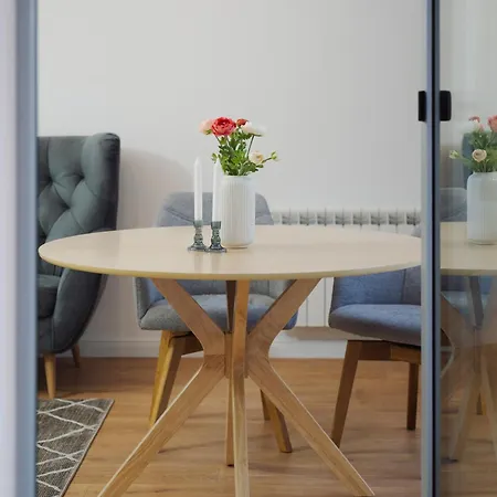 דירה Granite - Cozy Center With Balcony *